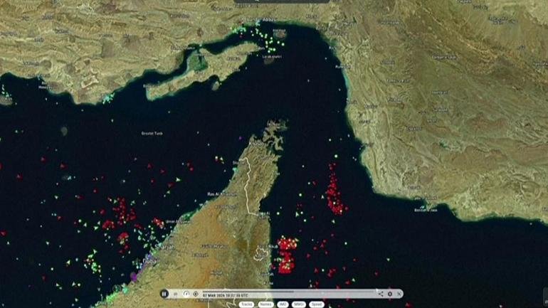 İran Hürmüz’ü kapattı, alternatifler neler? Kaynak:CNN TÜRK İran, Hürmüz Boğazı’nı kapattı, dünya petrol krizi ile