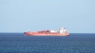 Yarı resmi ISNA Haber Ajansı’nın bir milletvekiline dayandırdığı habere göre,HürmüzBoğazı’ndan