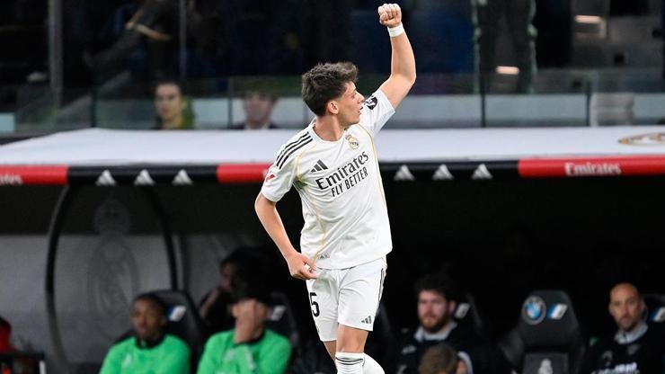 LaLiga’da ayın golü Arda Güler’den Kaynak:Cnnturk.com Real Madrid forması giyen millî yıldızımız Arda Güler’in İspanya