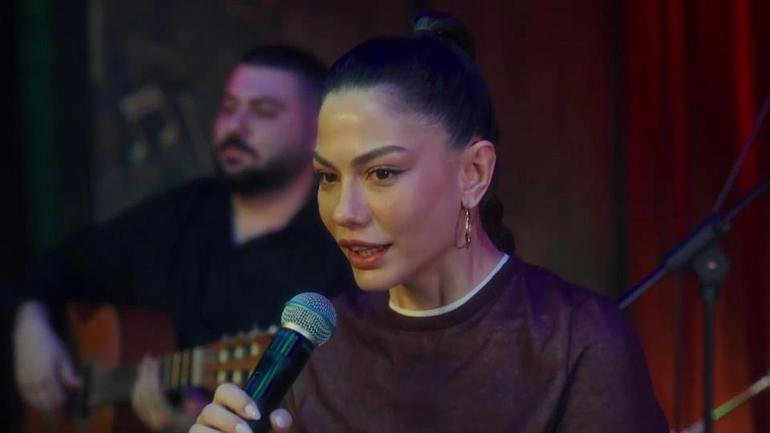 Kaynak:CNN TÜRK Eşref Rüya dizisi hikayesiyle ayrı, Demet Özdemir, nam-ı