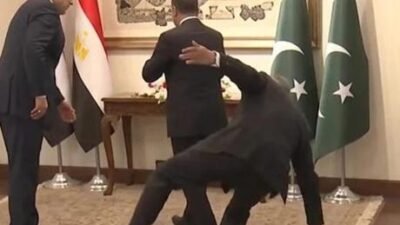 Pakistan Dışişleri Bakanı Muhammed Ishaq Dar, resmi ziyaret çerçevesinde başkent