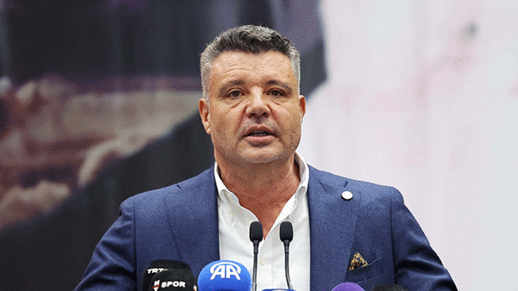 Kaynak:Cnnturk.com Sadettin Saran sağlık durumu sorgulanıyor.&nbsp;&nbsp;Edinilen bilgiye göre araç, Fenerbahçe