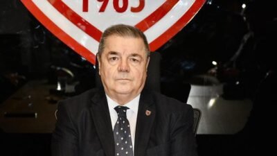 Kaynak:Cnnturk.com Samsunspor Başkan Vekili Veysel Bilen, bir basın toplantısında dile
