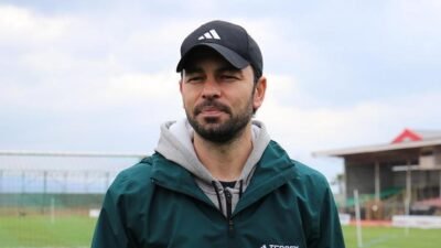 Kaynak:Cnnturk.com Kocaelispor Teknik Direktörü Selçuk İnan, Körfez Brunga Tesisleri’ndeki antrenmandan