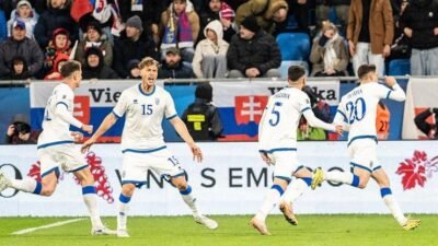 SON DAKİKA | A Millî Takım’ın Dünya Kupası yolundaki rakibi Kosova Kaynak:Cnnturk.com 2026 FIFA Dünya Kupası play-off yarı finalinde Slovakya ile