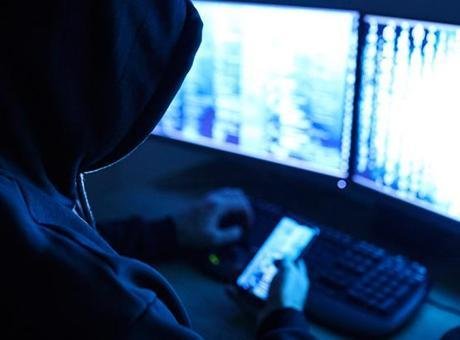 İsrail’de binlerce kişinin cep telefonu aynı anda gelen bir kısa