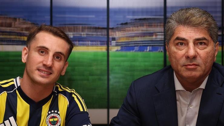 Kaynak:Cnnturk.com Fenerbahçe’nin eski yöneticisi Hakan Safi, Kerem Aktürkoğlu’nun transferi ve