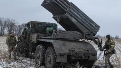 Washington Post: Pentagon, Ukrayna’ya yapılacak askeri yardımı Orta Doğu’ya yönlendirecek Washington Post’a (WP) konuşan konuyla ilgili üç kişiye göre, Pentagon,