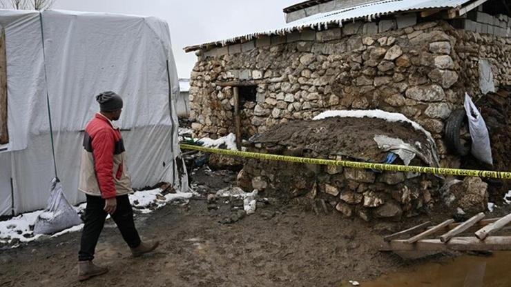 5,2’lik Van depremin ön değerlendirme raporu açıklandı Kaynak:AA Rapora göre, 4 Nisan’da saat 08.52’de merkez üssü Tuşba