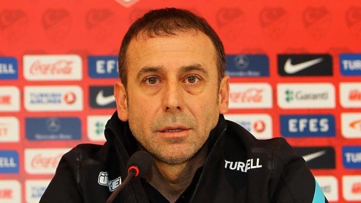 Kaynak:İHA Değişen Transferler ve Scouting Dünyası Paneli’ne katılan Teknik Direktör