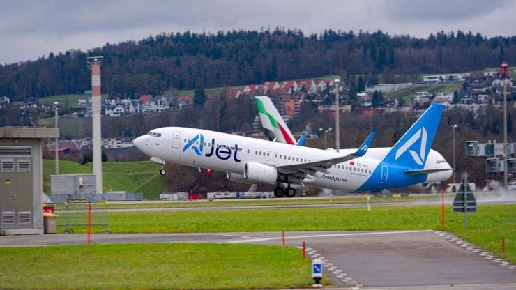 Kaynak:Cnnturk.com 3 Nisan Ulusal Egemenlik ve Çocuk Bayramı’nın heyecanı semalara