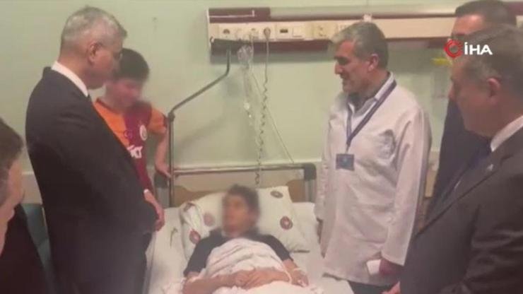 Kaynak:İHA Kahramanmaraş Onikişubat ilçesinde bulunan Ayser Çalık Ortaokulunda yapılan silahlı