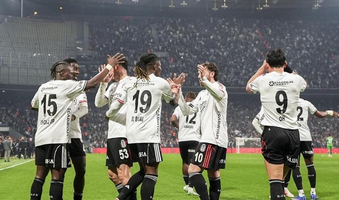 Tek maç üzerinden oynanacak çeyrek final maçını kazanan takım, adını