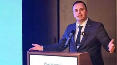 Kaynak:AA Ömer Eşki ile Bornova Belediyesi çağrı merkezi müşteri temsilcisi