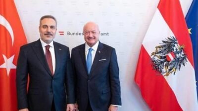 Diplomatik kaynaklardan alınan bilgiye göre, Başbakan Stocker, Avusturya’ya resmi ziyarette