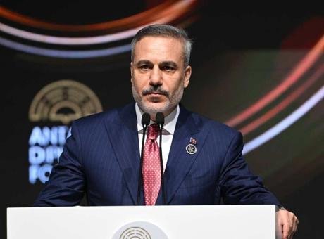 Bakan Fidan, Anadolu Ajansının (AA) “Global İletişim Ortağı” olarak yer