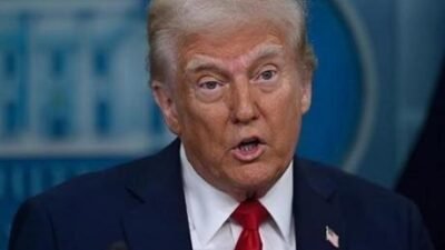 Florida’da uçağa binişi öncesinde gazetecilerin sorularını yanıtlayan Trump, ABD heyetinin