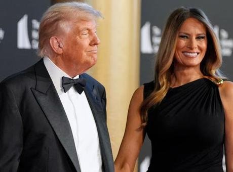 ABD Başkanı Donald Trump, eşi Melania Trump hakkında “uygunsuz” yorum