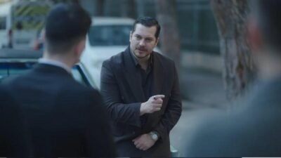 Kaynak:Cnnturk.com Kanal D’de yayınlanan Eşref Rüya’nın gençlere hayat dersi niteliğindeki