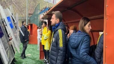 Fenerbahçe: Yüksekova Spor maçında yaşananları en güçlü şekilde kınıyoruz Kaynak:Cnnturk.com Turkcell Kadın Futbol Süper Ligi’nin 24’üncü haftasında Yüksekova Spor