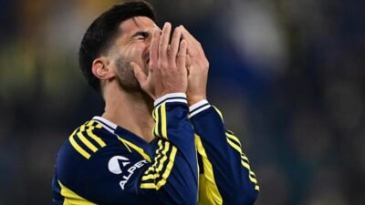 Kaynak:Cnnturk.com Fenerbahçe’nin İspanyol yıldızı Marco Asensio, Beşiktaş derbisinin 25’inci dakikasında