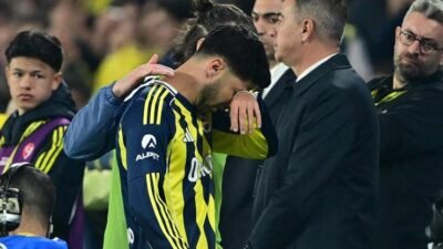 Kaynak:Cnnturk.com Trendyol Süper Lig’in 28’inci haftasında Fenerbahçe ile Beşiktaş, derbide