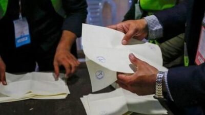 Merkez Seçim Kurulundan yapılan açıklamada, sandıkların kapanmasının ardından sayım işlemlerinin