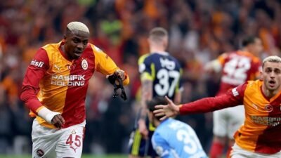 Galatasaray’da Nijeryalı Victor Osimhen,&nbsp;derbide forma giyebilecek. UEFA Şampiyonlar Ligi’ndeki Liverpool