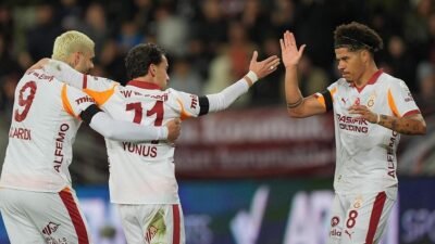 Süper Lig’de geride kalan 29 mücadelede 21 galibiyet alan sarı-kırmızılı