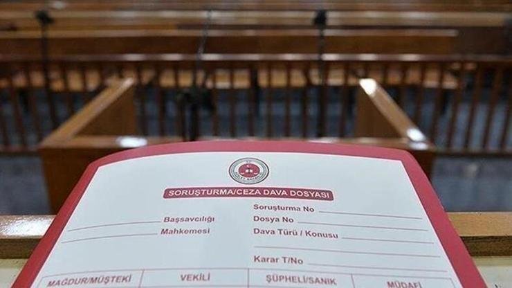 Kaynak: DHA İstanbul Büyükşehir Belediye Başkanlığı görevinden uzaklaştırılarak tutuklanan Ekrem