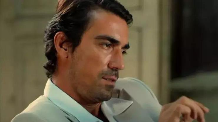 Kaynak:Cnnturk.com Dizi ve sinema projeleriyle geniş bir hayran kitlesine ulaşan