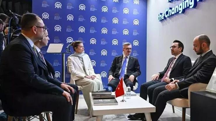 Cumhurbaşkanlığı İletişim Başkanı Burhanettin Duran, Anadolu Ajansının (AA) “Global İletişim