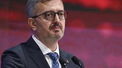 Cumhurbaşkanlığı İletişim Başkanı Burhanettin Duran, NSosyal hesabından yaptığı paylaşımda, Cumhurbaşkanı