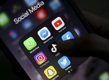 İngiliz hükümeti sosyal medya için düğmeye bastı! Bağımlılık yapan tasarımlara yasak kapıda İngiltere Başbakanı Keir Starmer, sanal medya hesabından yaptığı paylaşımda, çocukların