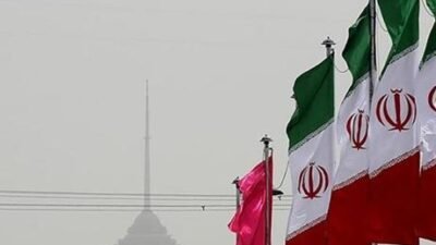 İran’da Kum, Meşhed, İsfahan ve diğer dini eğitim merkezlerinden bir