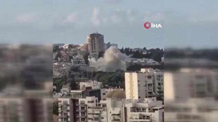 İran’dan İsrail füze saldırısı: 4 yaralı Kaynak:İHA İran, ABD ve İsrail arasındaki saldırıları devam ediyor. İran,