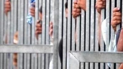 İsrail, 12 yılını hapishanelerinde geçiren Filistinli bir esirin serbest bırakılacağı