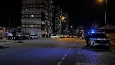 Furkan KAVUKLU/ KAYSERİ, (DHA)- KAYSERİ’nin Melikgazi ilçesinde iki grup arasında