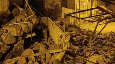 Metin DEĞİRMENCİ/ YEŞİLHİSAR(Kayseri), (DHA)- KAYSERİ’nin Yeşilhisar ilçesinde kerpiç bir evde