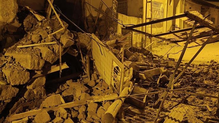 Metin DEĞİRMENCİ/ YEŞİLHİSAR(Kayseri), (DHA)- KAYSERİ’nin Yeşilhisar ilçesinde kerpiç bir evde