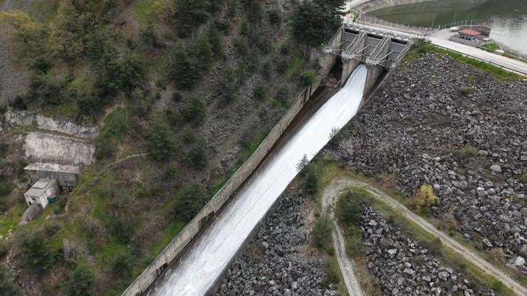 Yiğithan HÜYÜK-Hüseyin SEZGİN/BURSA, (DHA)- BURSA’da kurak geçen yazın ardından barajlar