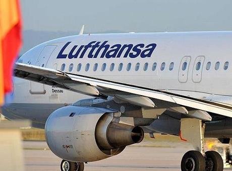 Lufthansa Grubu, yaz aylarında uçuş seçeneklerinin optimize edileceğini ve kapasitenin