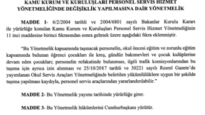 Sabahın erken saatlerinde çocuklarını okula veya kreşe yetiştirmek için yollarda