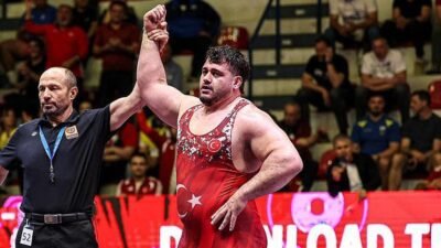 Kaynak:Cnnturk.com Arnavutluk’ta düzenlenen 2026 Avrupa Güreş Şampiyonası’nın ilk gününde Rıza