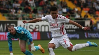 Kaynak:Cnnturk.com Trendyol Süper Lig’in 31. haftasında Corendon Alanyaspor ile&nbsp;Samsunspor, Alanya
