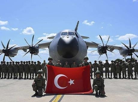 Yunanistan’ın büyük partilerinden biri olan PASOK milletvekili Pavlos Geroulanos, Atina-Ankara