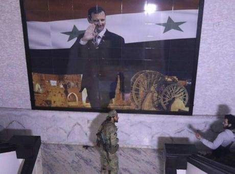 Suriye İçişleri Bakanlığı, devrik rejimin savaş pilotları Munzir Savvan, Abdulkerim