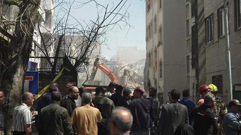 Tahran’daki bir sinagog saldırıda zarar gördü Kaynak:CNN TÜRK İsrail ve ABD’nin, İran’a yönelik saldırıları sürüyor. Sadece