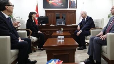 TBMM’nin sosyal medya hesabından yapılan paylaşımda, Kurtulmuş’un, İstanbul’da düzenlenen PAB