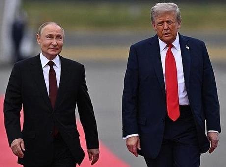 ABD Başkanı Donald Trump ve Rusya Devlet Başkanı Vladimir Putin,